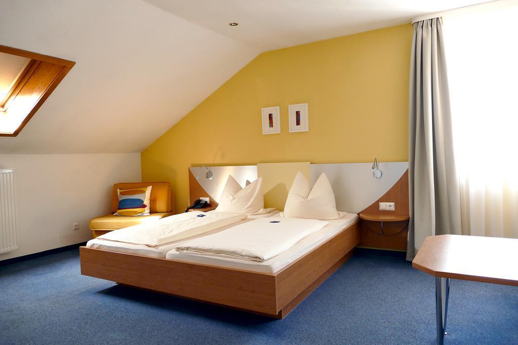 Hasi'S Hotel Grafing Exteriér fotografie